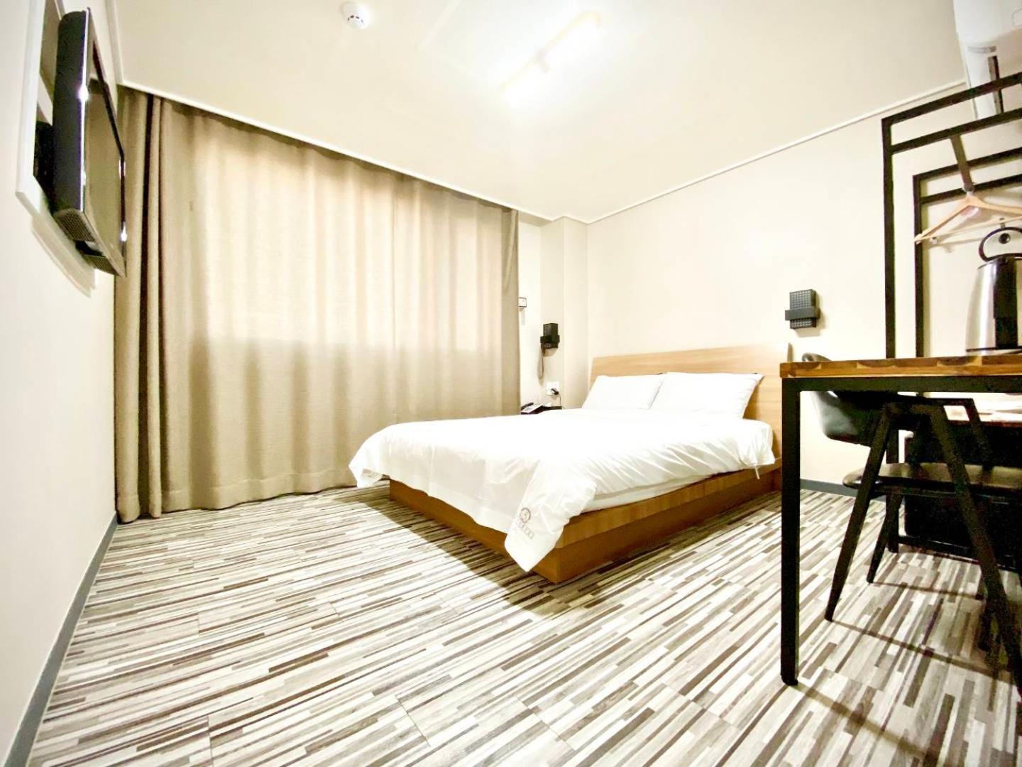 Stay Pohang Hotel Pokoj fotografie